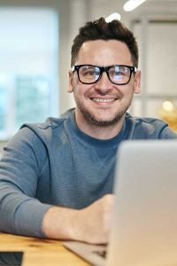 copywriter client testimonial man 4 200x300.jpg